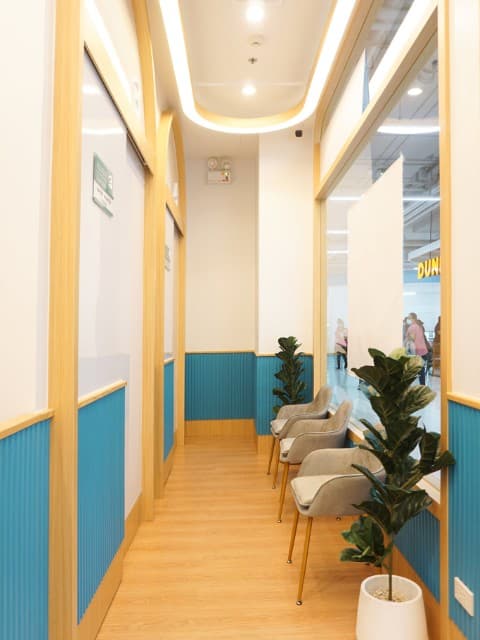 ภาพหน้าร้านคลินิกที่ตกแต่งแล้วเสร็จ 4